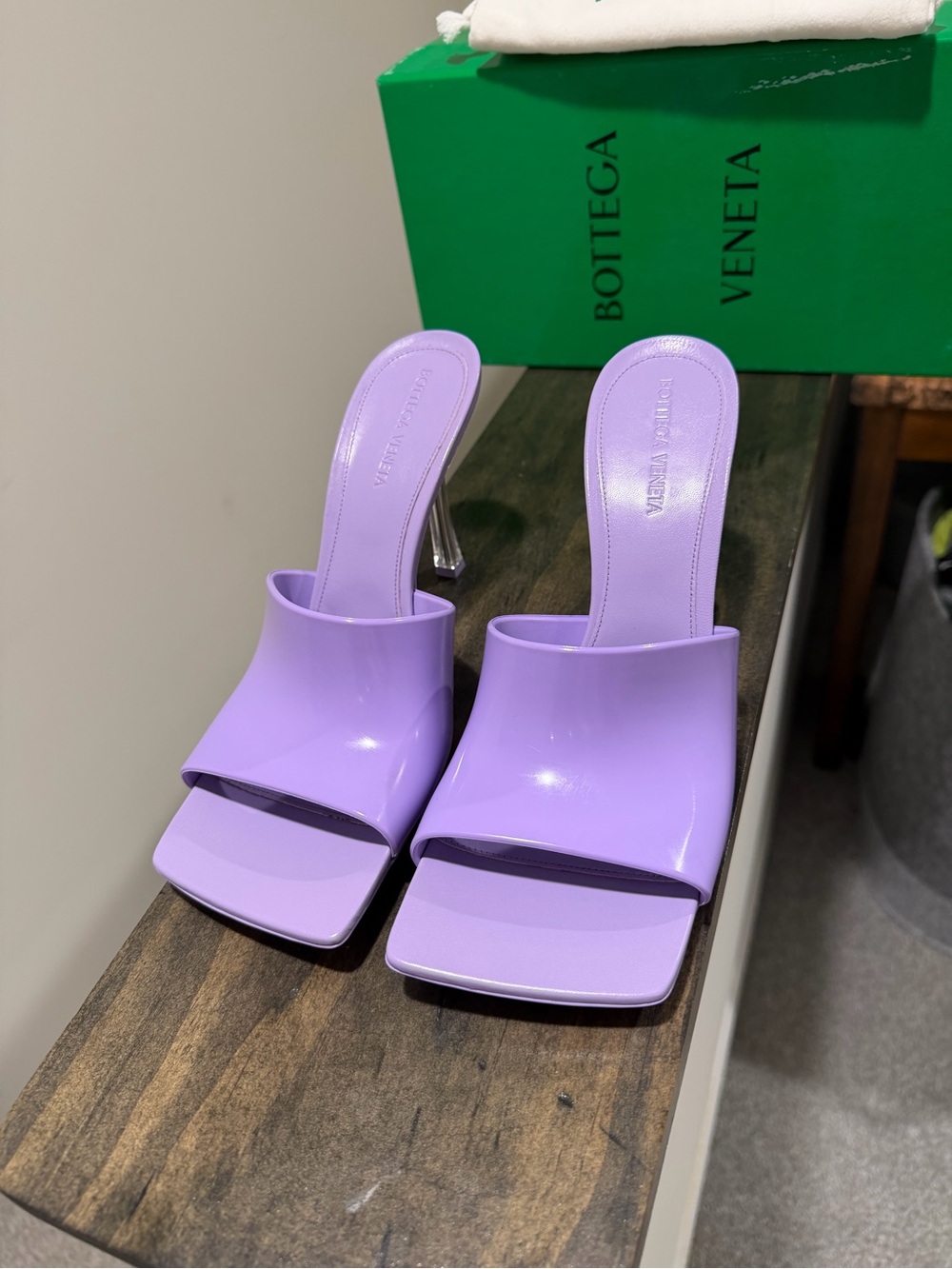BOTTEGA VENETA Lambskin Stretch Mule Sandals
